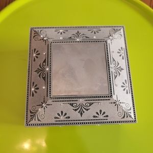 Musical Jewelry Storage Box ~ Things Remembered ~ Swarovski Crystals